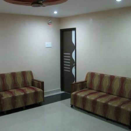 Dwaraka Inn Hyderabad Eksteriør bilde