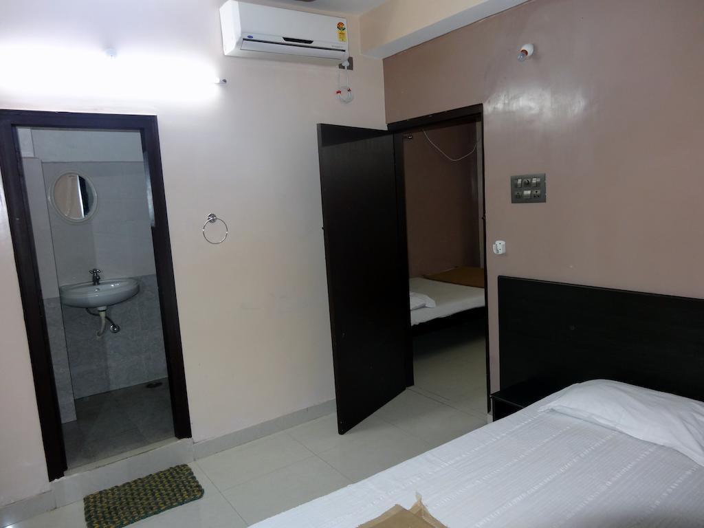 Dwaraka Inn Hyderabad Rom bilde